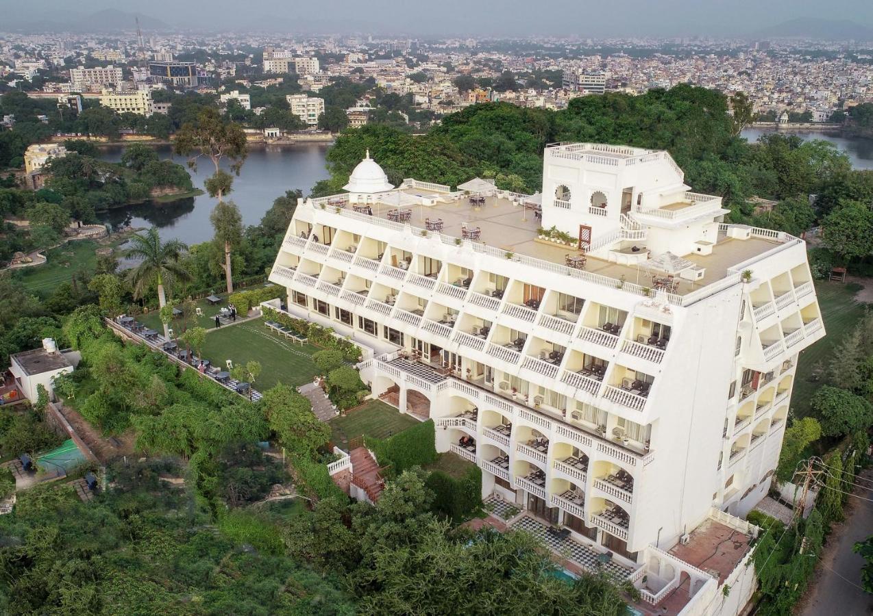 Hotel Hilltop Palace Udaipur Extérieur photo
